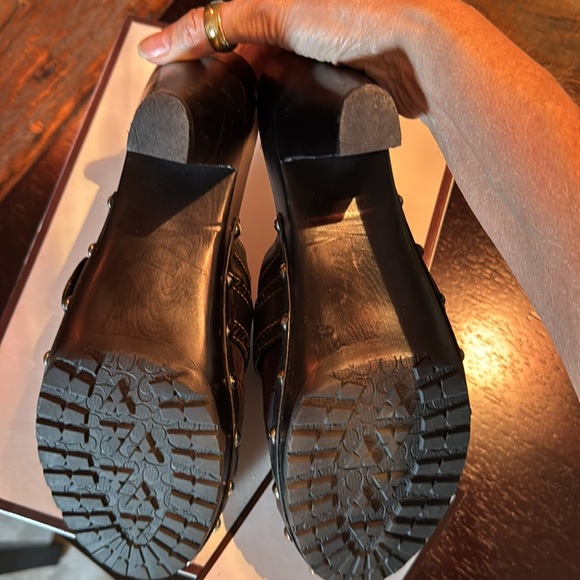 Coach clogs black size 9 - Picture 2 of 4